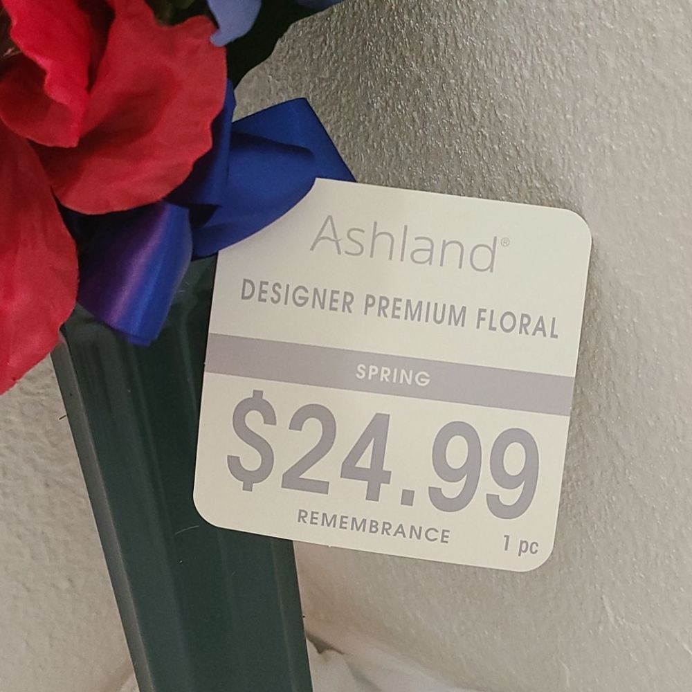 3 Available Spring Flower Yard Decoration - Picture 5 of 6